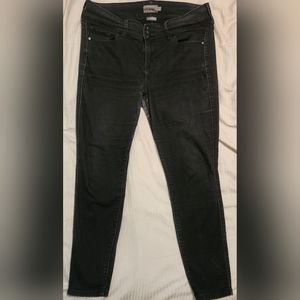 Torrid skinny jegging size 16 well loved (see pics)